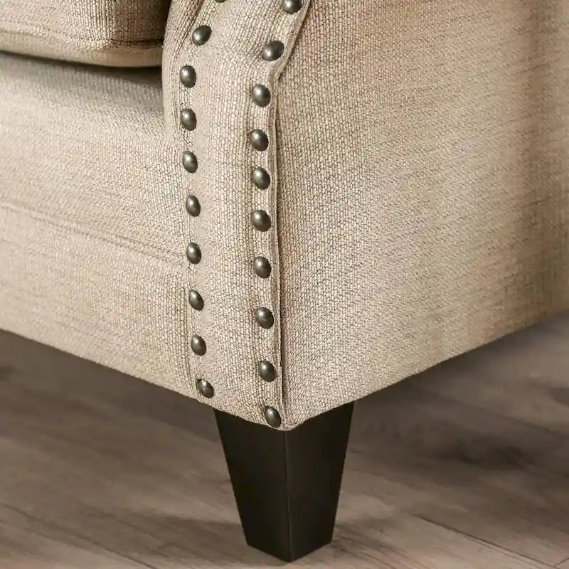 Furniture of America Qyn Traditional Beige 2-piece Living Room Set